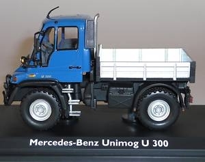 04644 - Unimog Mercedes-Benz U300